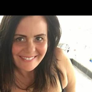 Meet your Posher, Simone